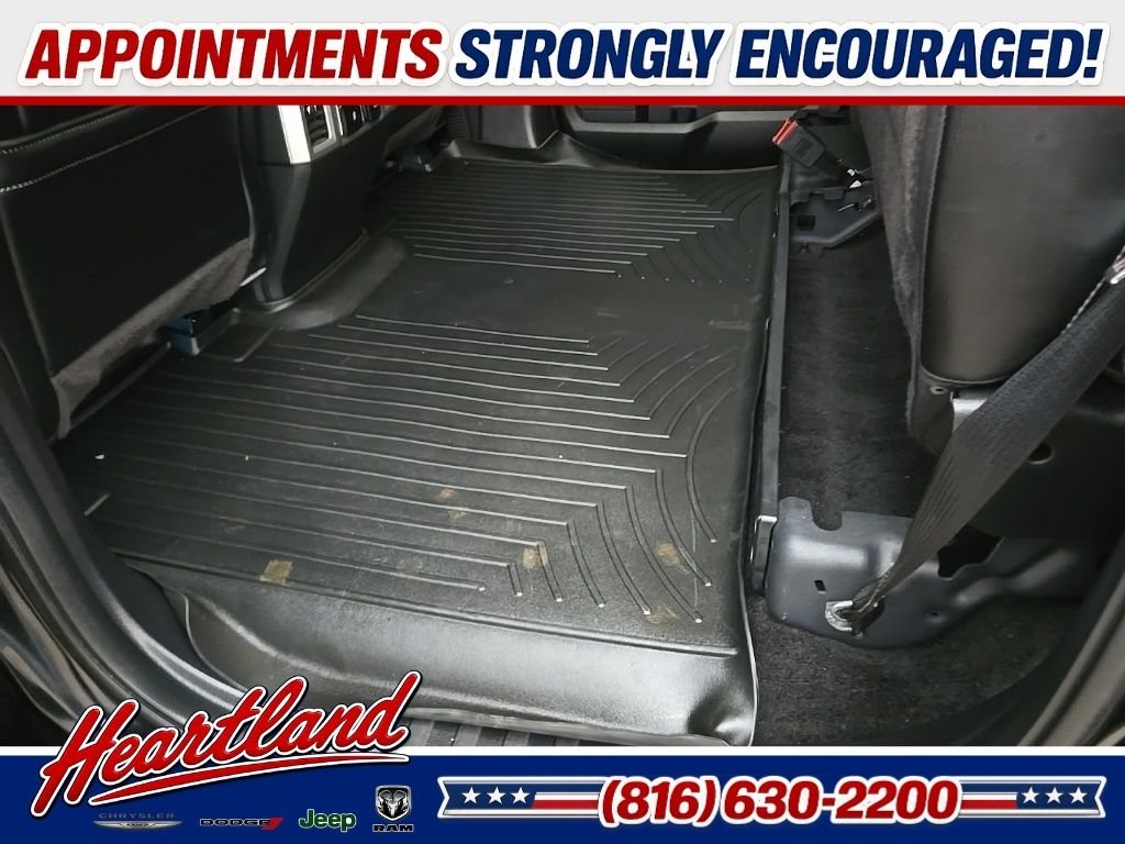 Used 2018 Black Ford Lariat image 104
