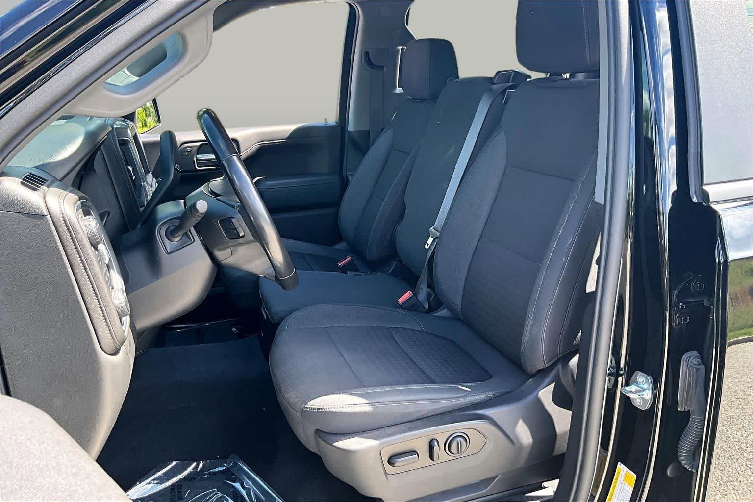 Used 2020 Black Chevrolet RST image 8