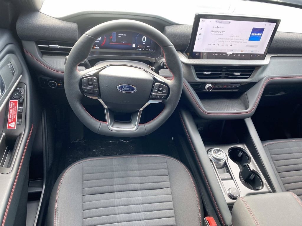 New 2026 Agate Black Metallic Ford ST-Line image 10