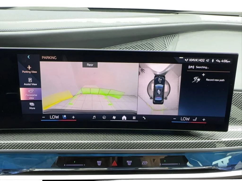 Used 2023 Black BMW 740i image 45