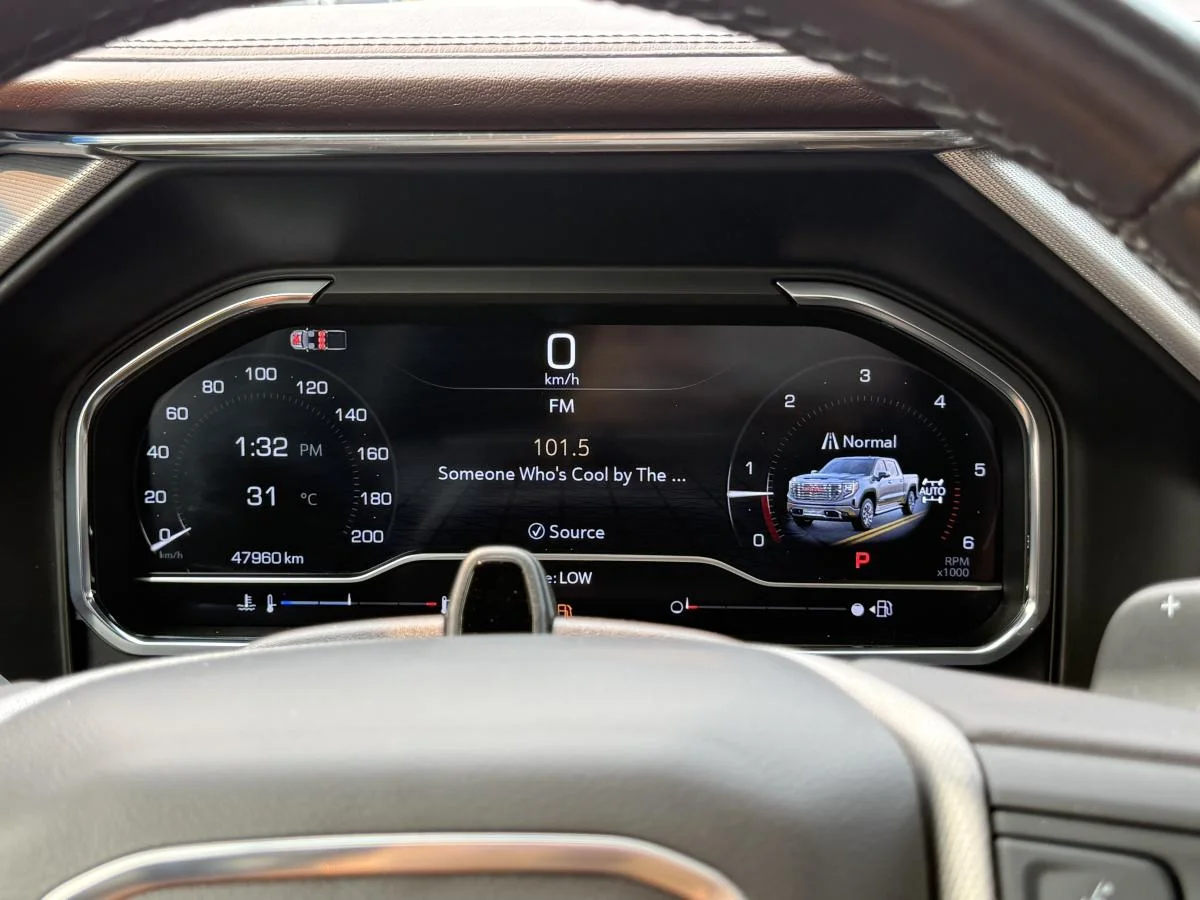 Used 2025 Black GMC Denali image 28