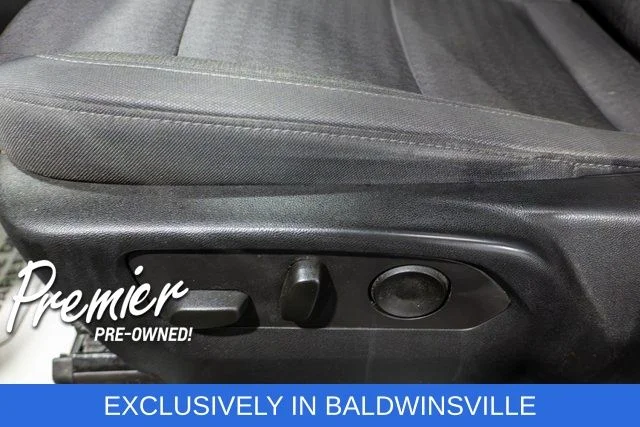 Used 2022 Silver Chevrolet LT image 16