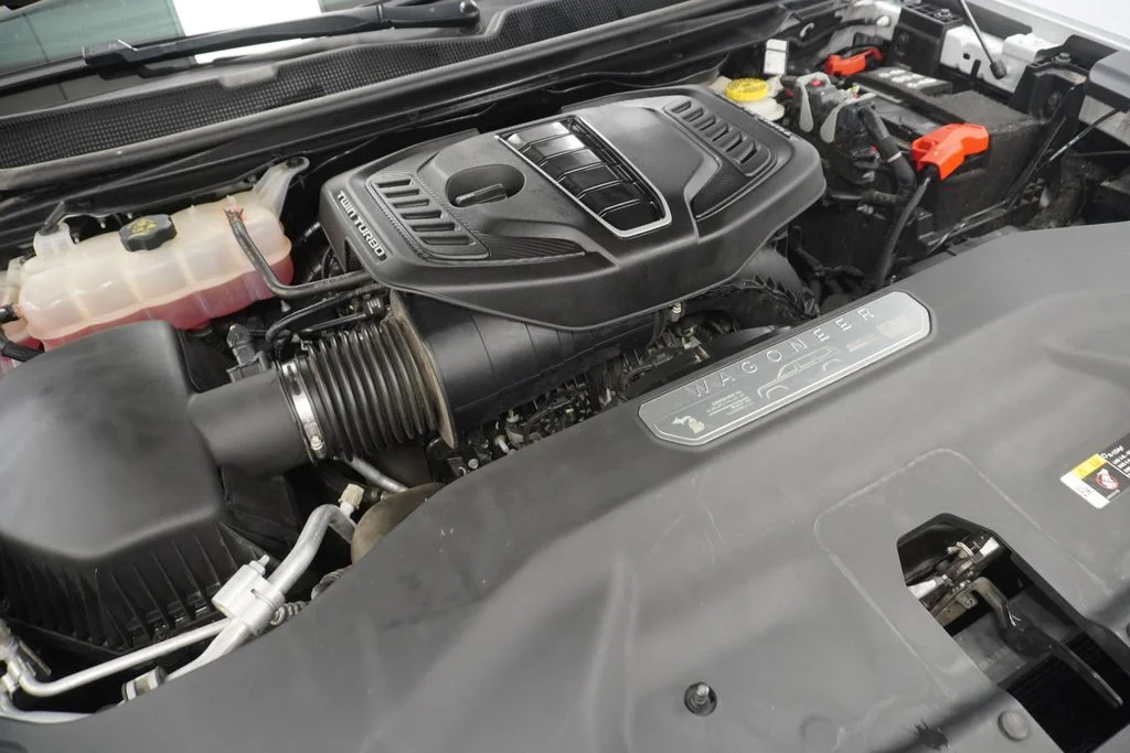 Used 2023 White Jeep Series III image 53