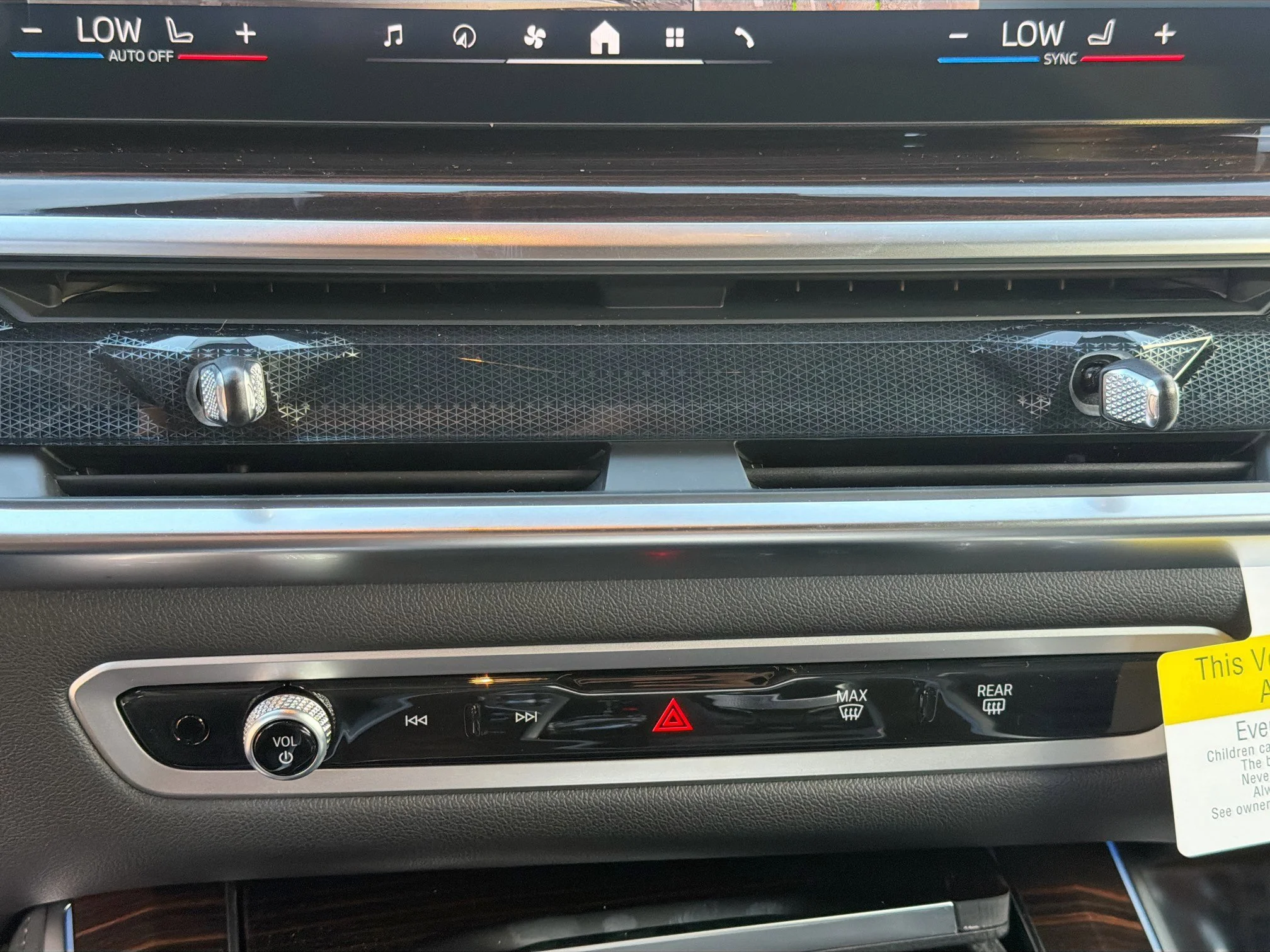 New 2026 Black Sapphire Metallic BMW xDrive50e image 35
