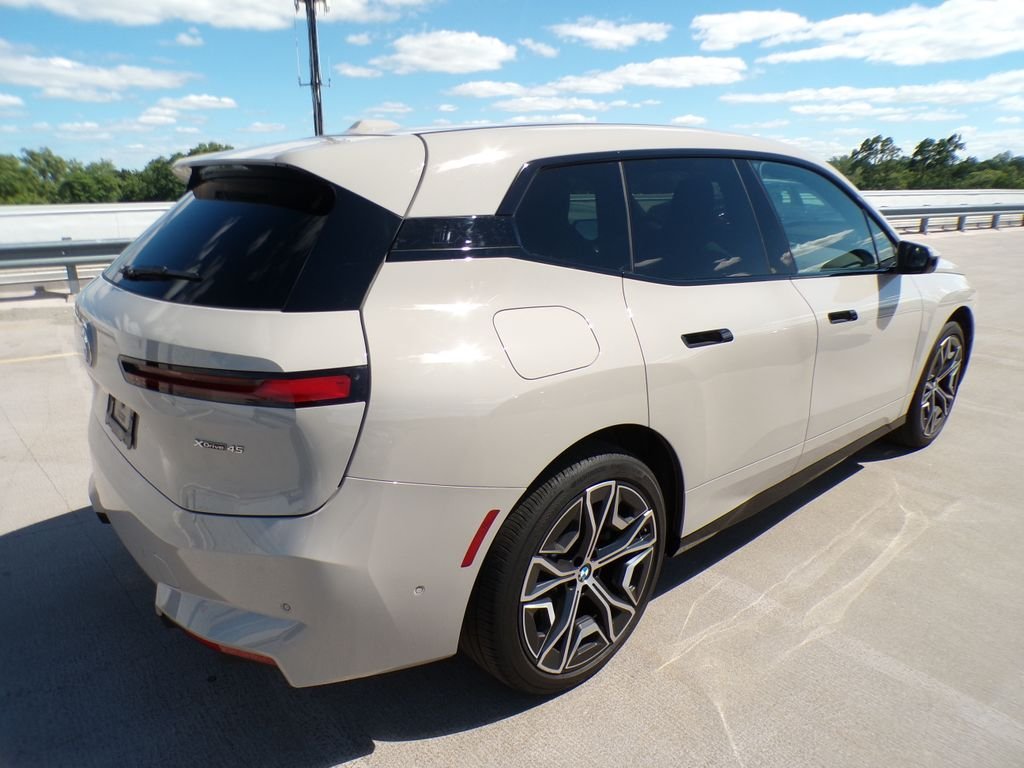 Used 2026 Gray BMW xDrive45 image 3