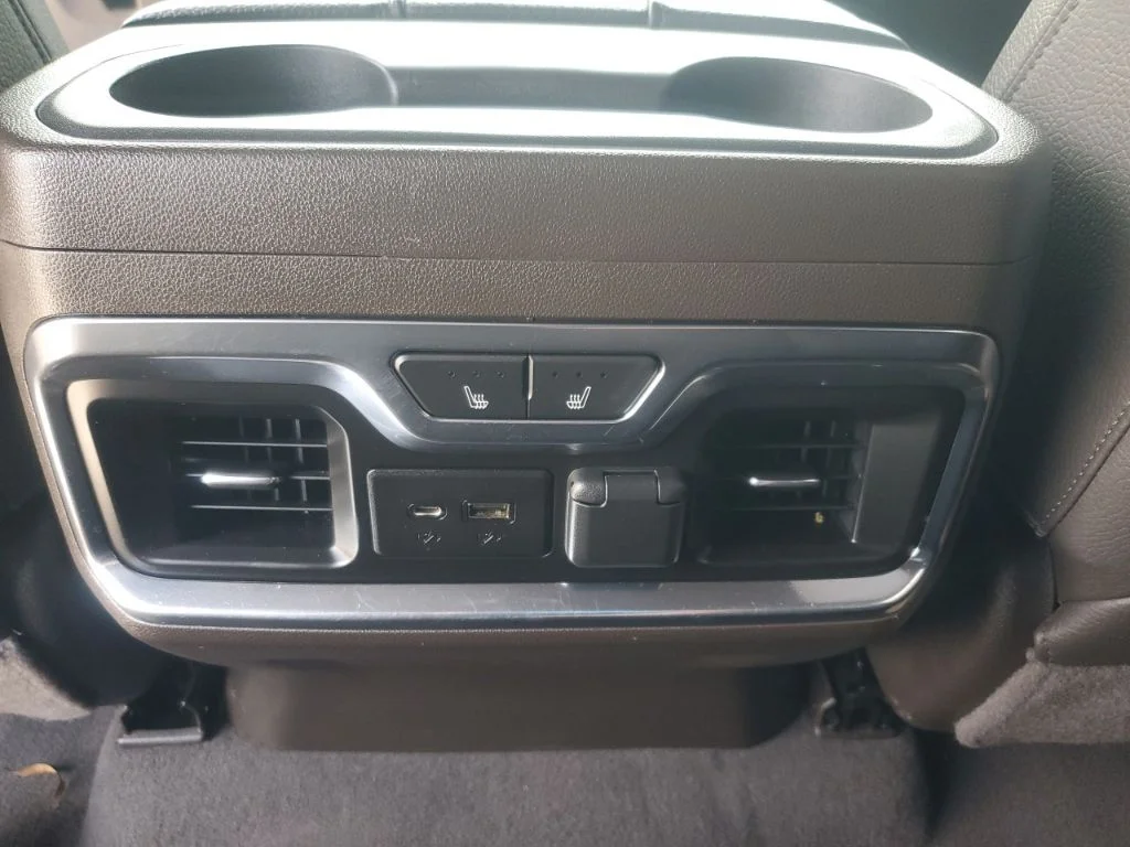 Used 2021 Black GMC Denali image 16