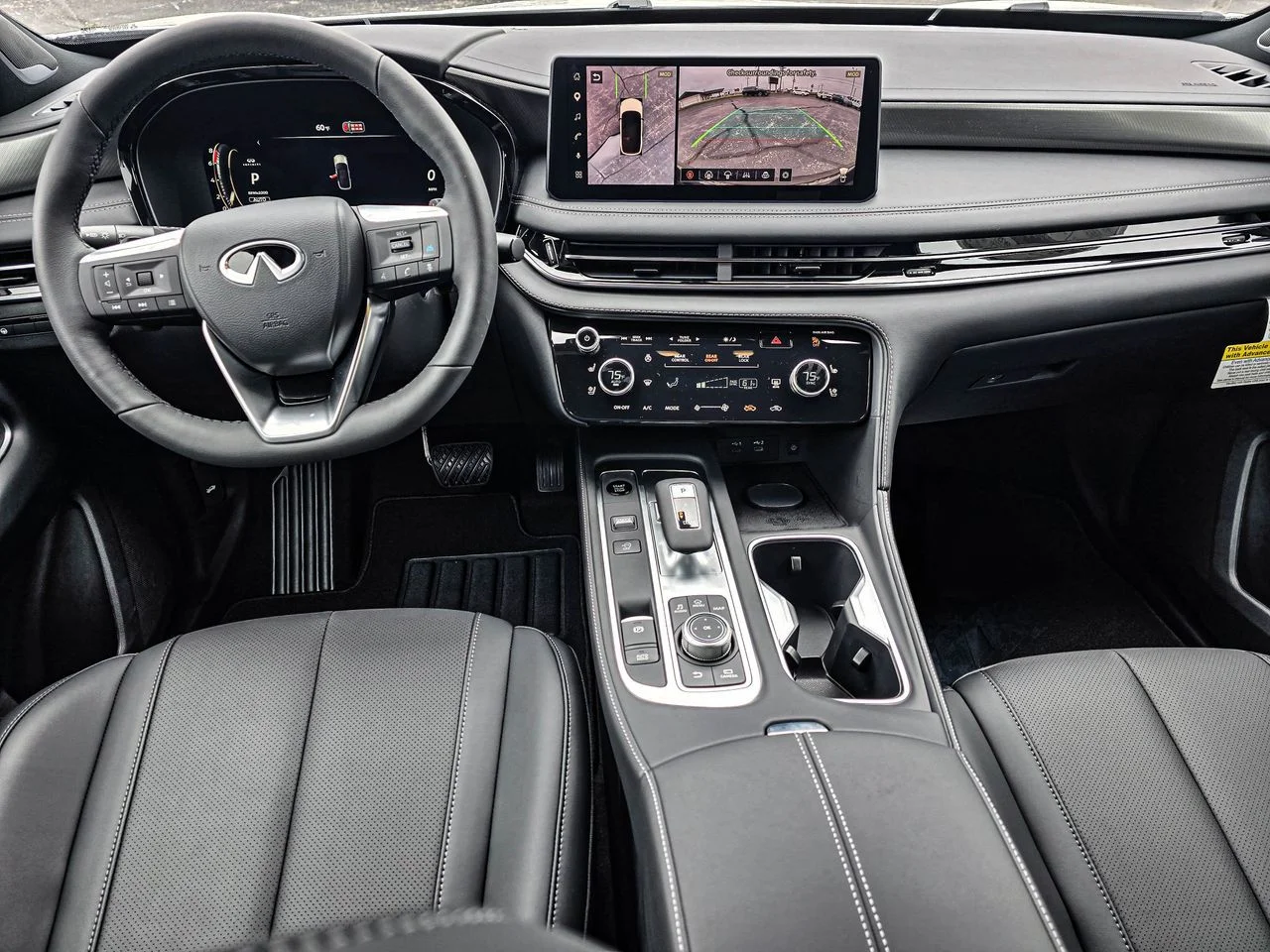 New 2027 2T RAD WHT INFINITI Sport AWD image 33