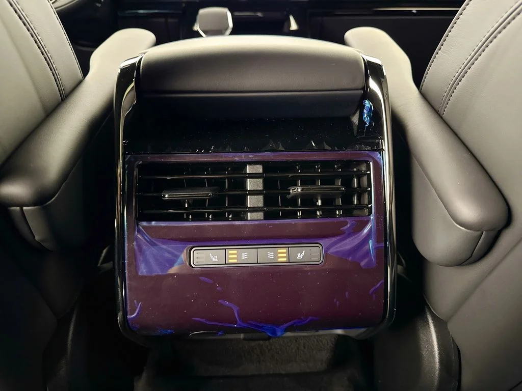 New 2026 Santorini Black Land Rover SE image 26