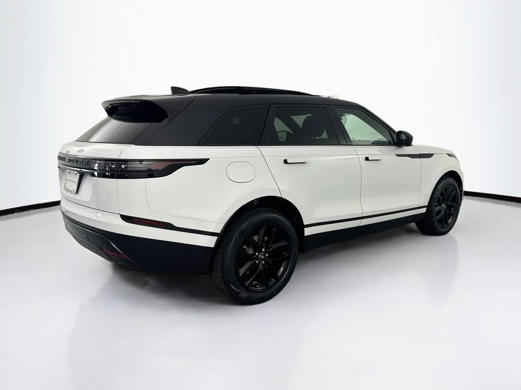 New 2026 Fuji White Land Rover S image 5