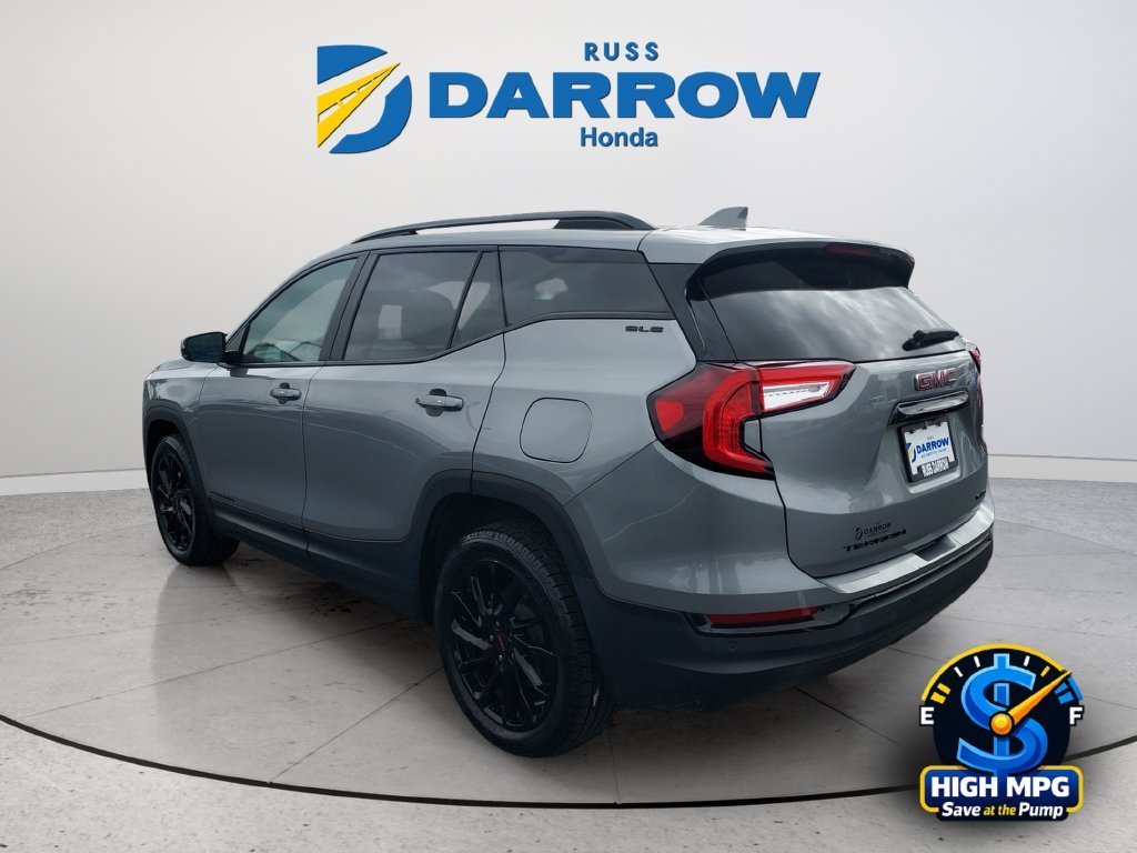 Used 2023 Silver GMC SLE image 3