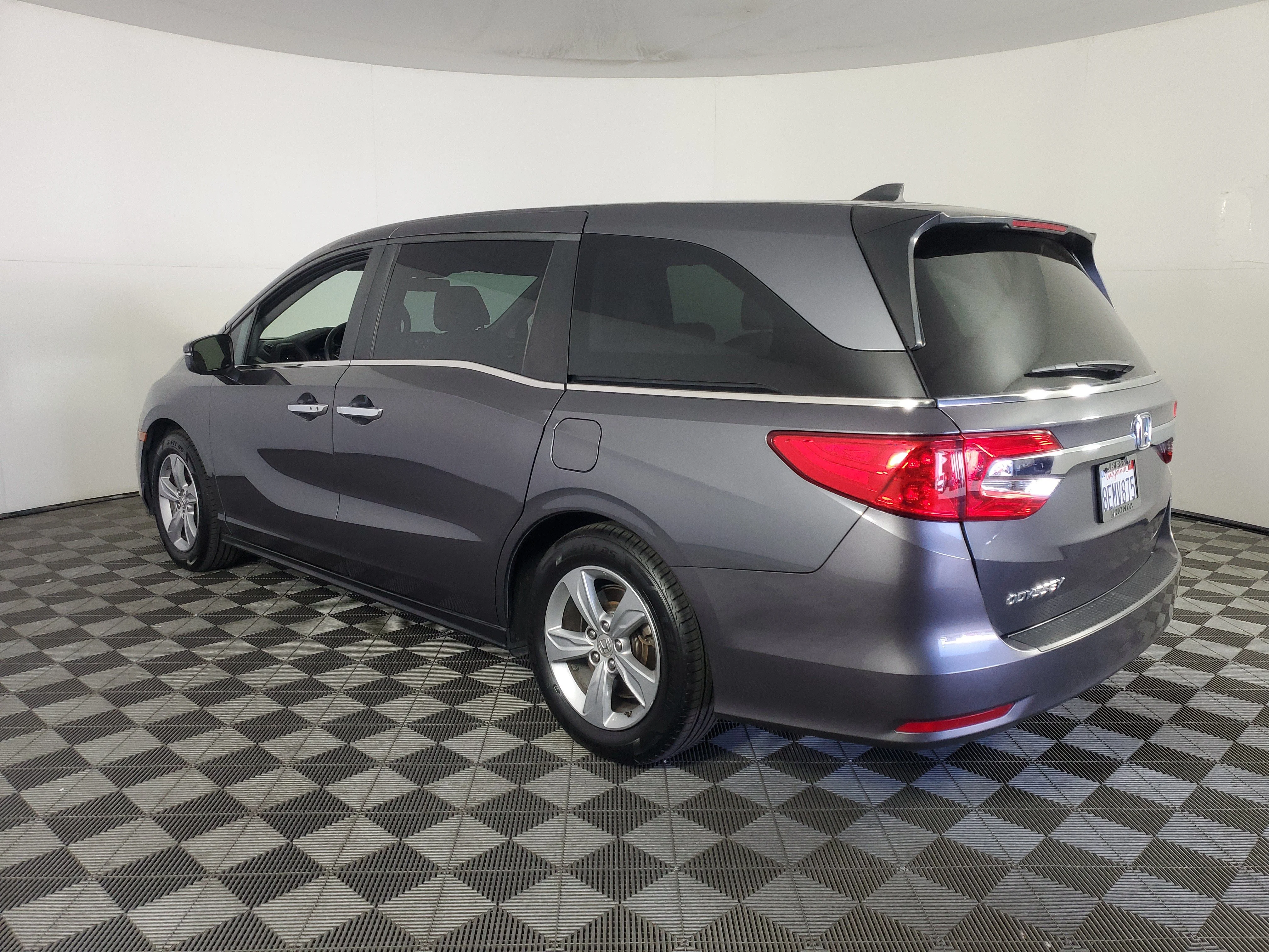 Used 2018 Modern Steel Metallic Honda EX-L image 6
