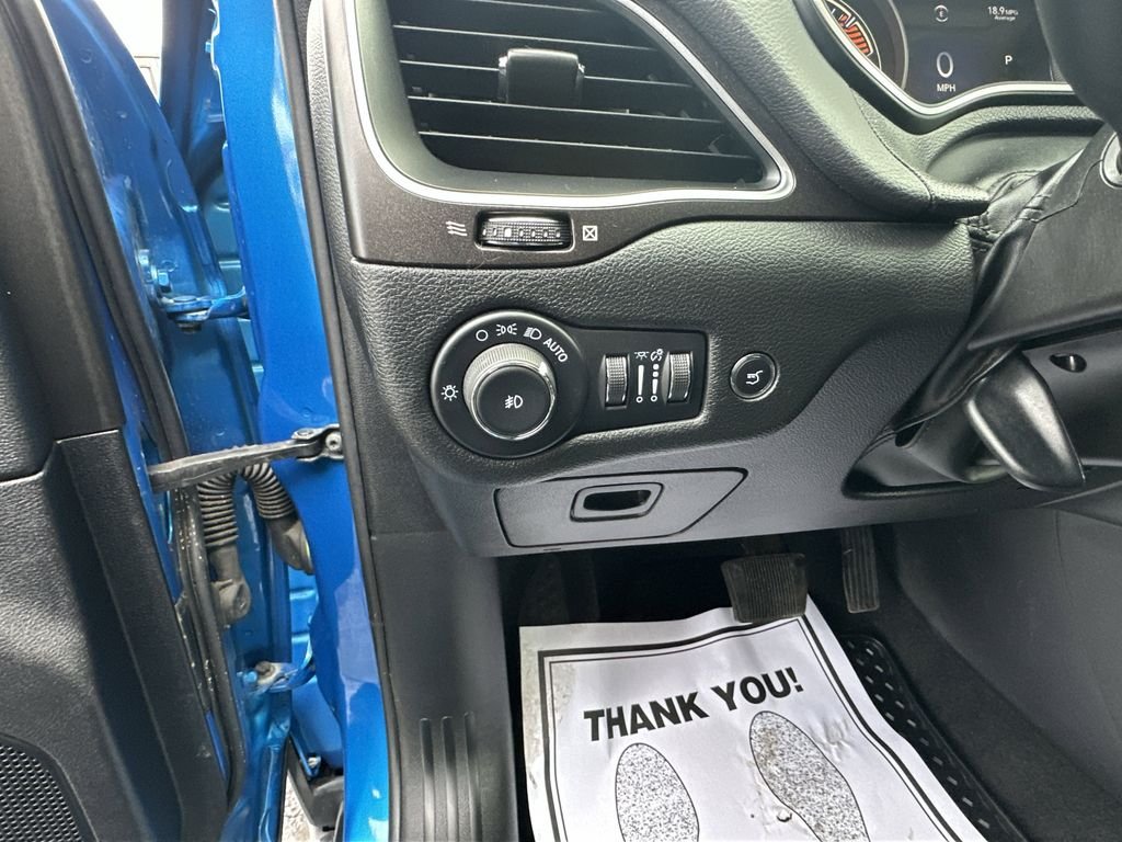 2022 JEEP CHEROKEE - Image 14