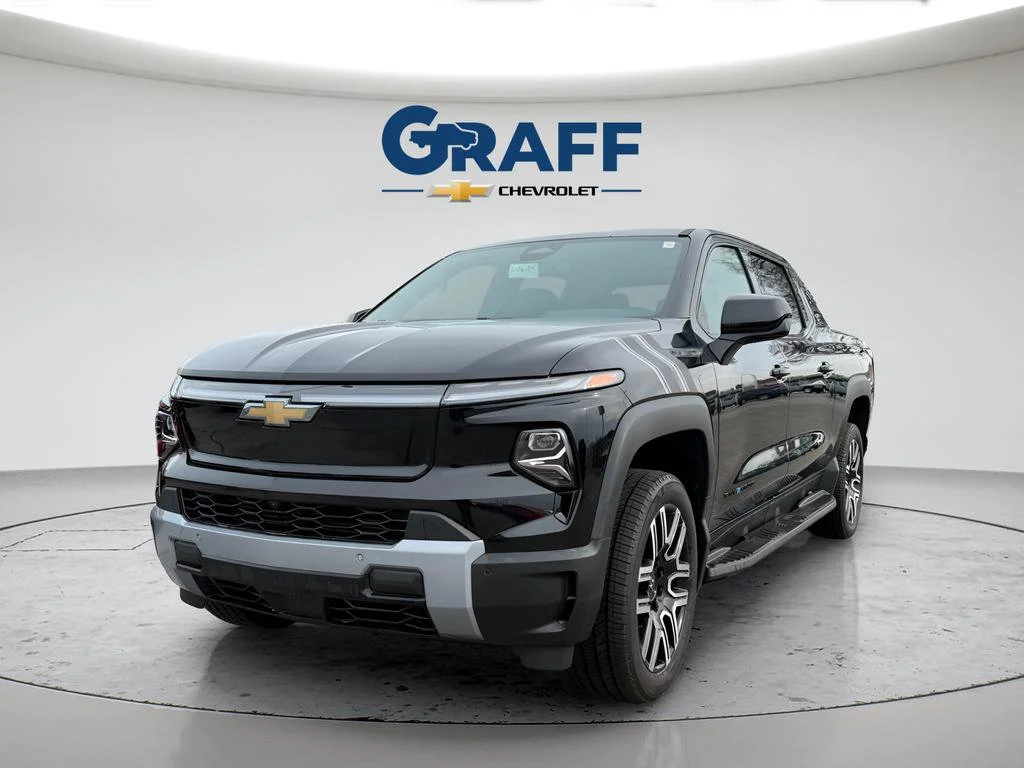 2026 Chevrolet Silverado EV LT Extended Range's photo