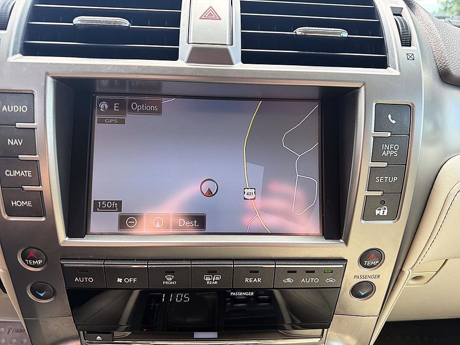 Used 2017 Starfire Pearl Lexus 460 image 16