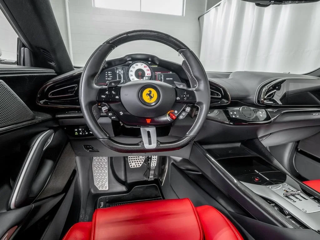 2025 Ferrari Purosangue Base - Photo 38