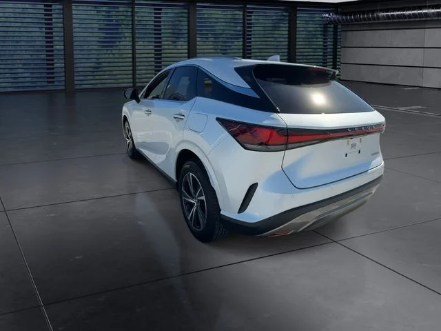 Used 2025 White Lexus 350 Premium image 6