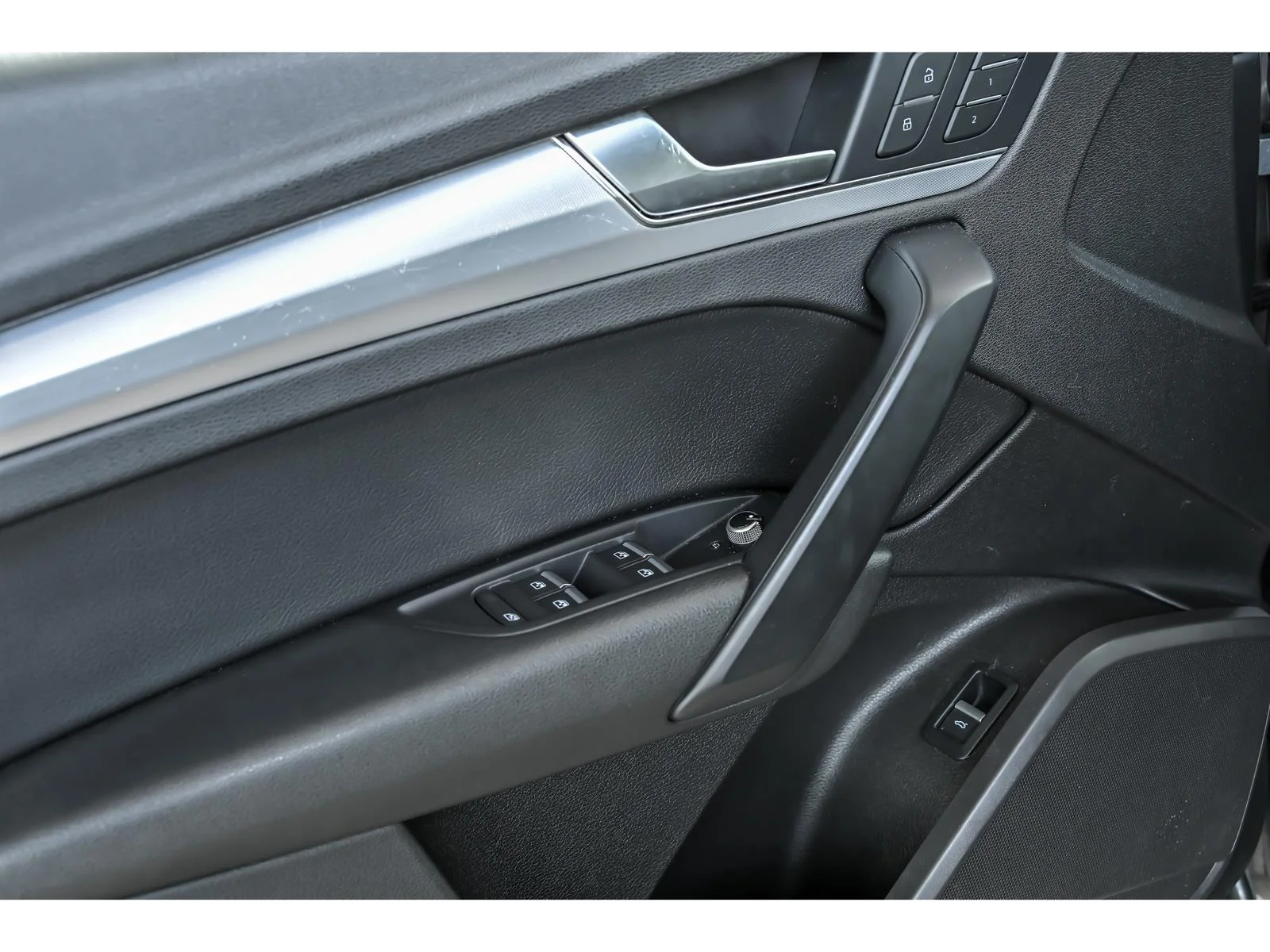 Used 2018 Gray Audi 2.0T quattro Premium image 9