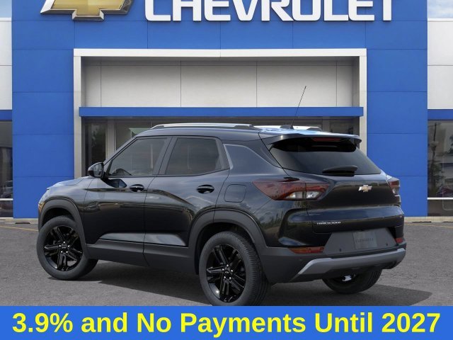 New 2026 Mosaic Black Metallic Chevrolet LT image 4