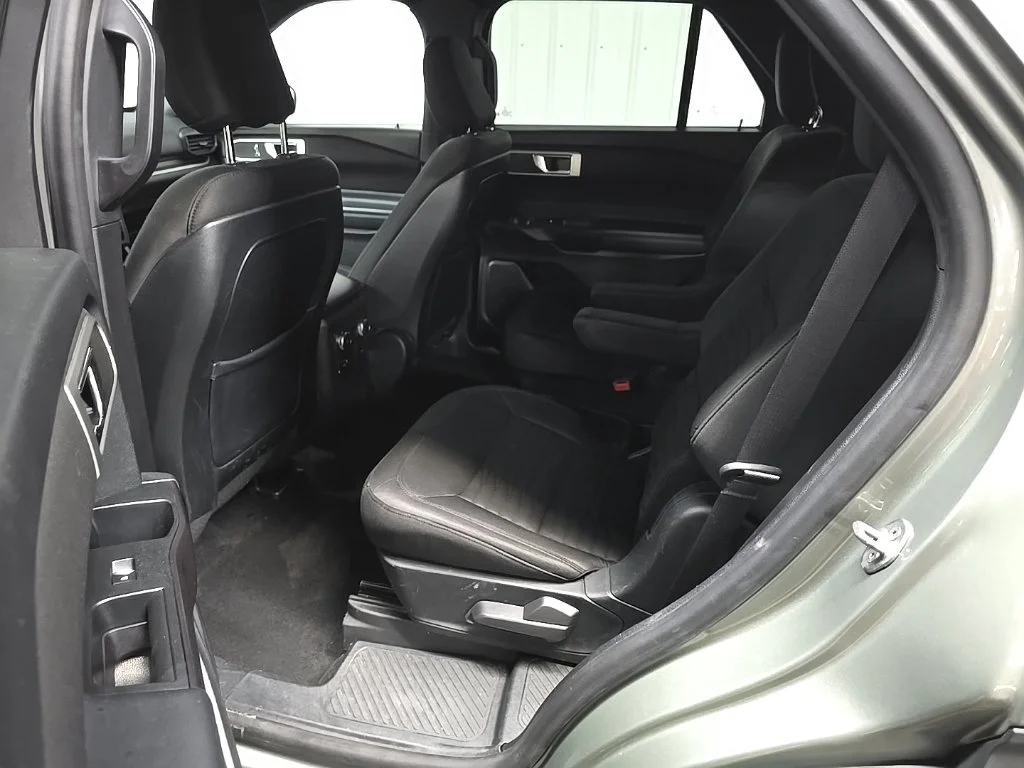 Used 2020 Green Ford XLT image 32