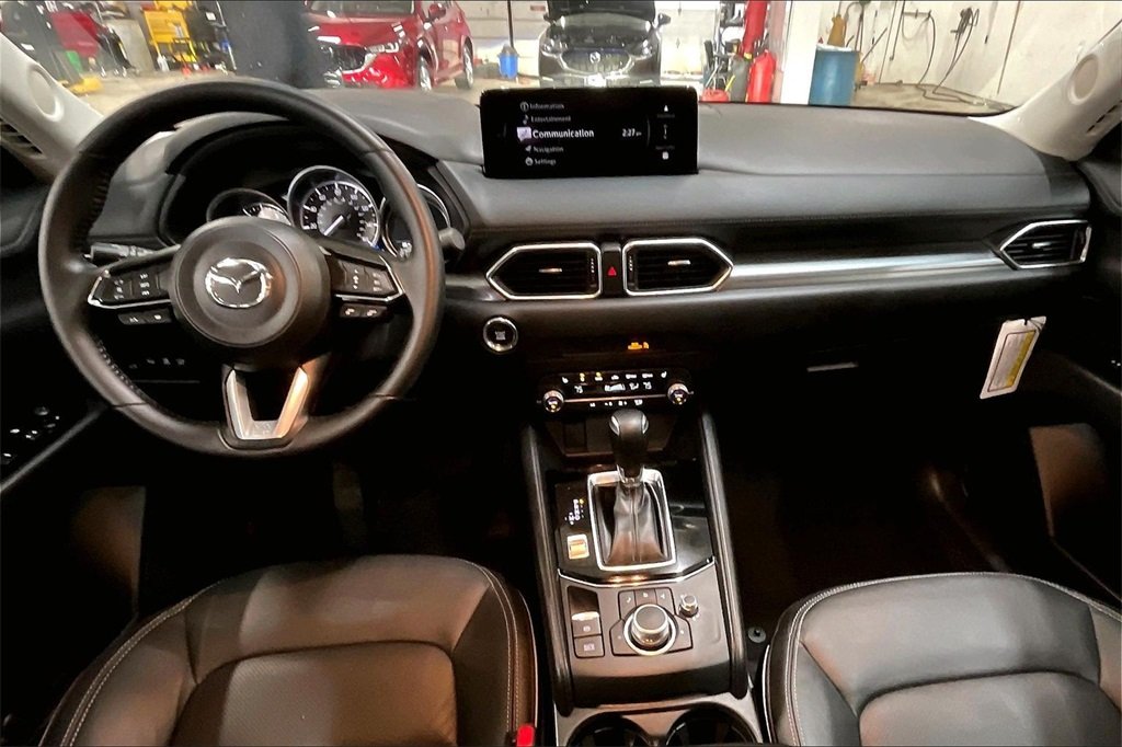 2025 MAZDA CX-5 - Image 14