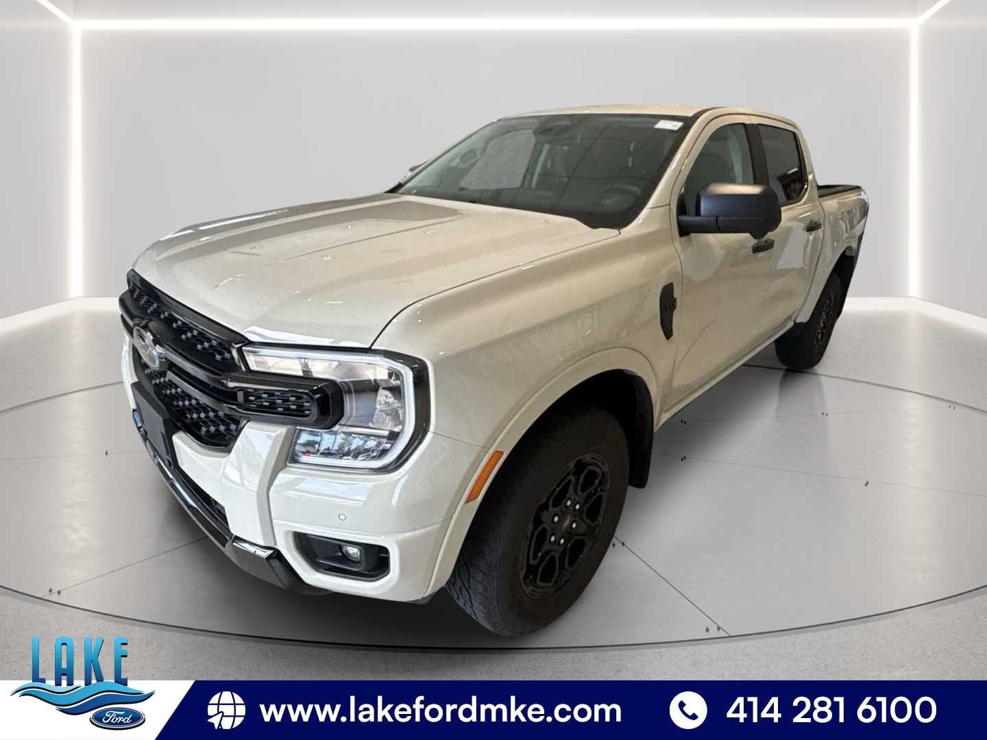 Used 2025 Desert Sand Ford XLT image 3