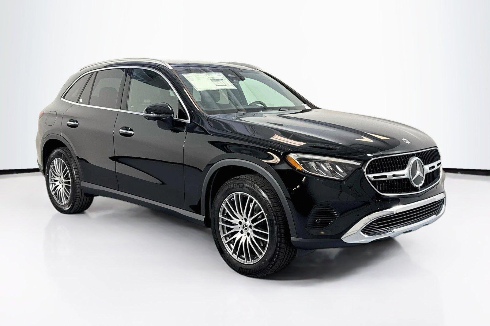 New 2026 Black Mercedes-Benz GLC 300 image 3