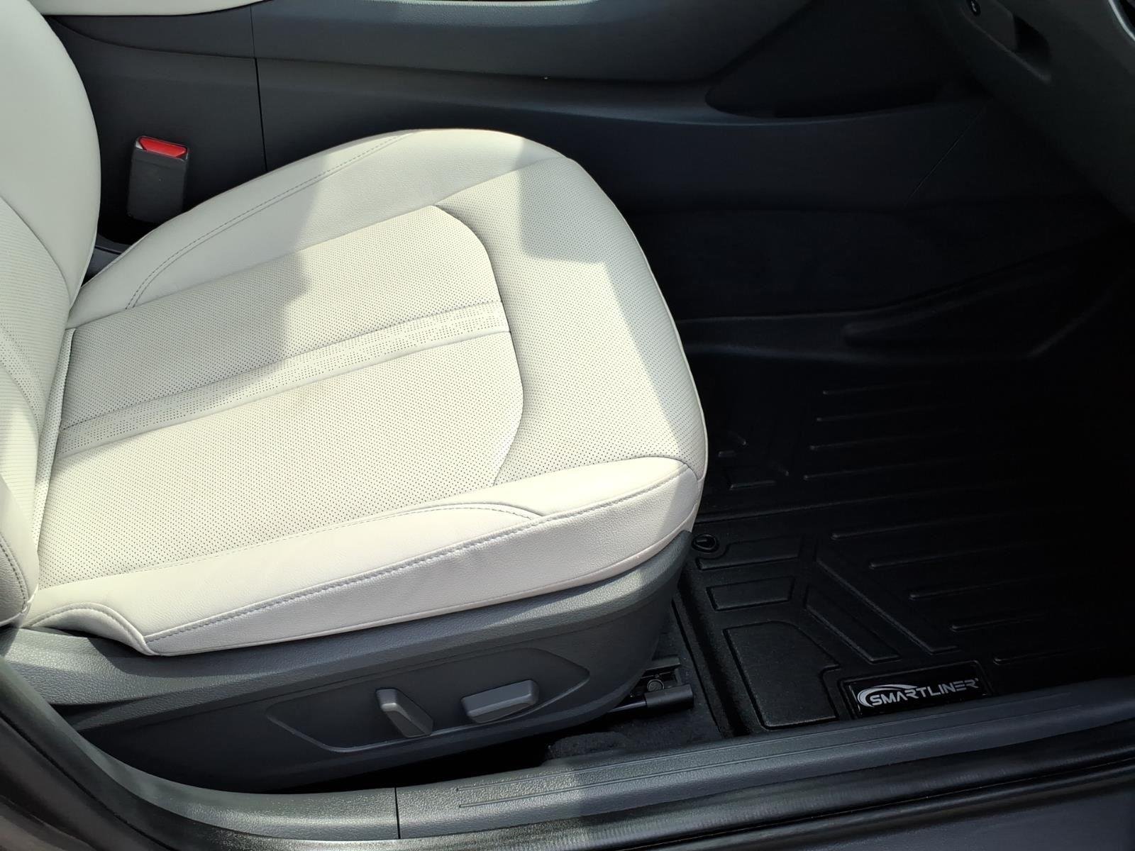 Used 2022 Portofino Gray Hyundai Limited image 20
