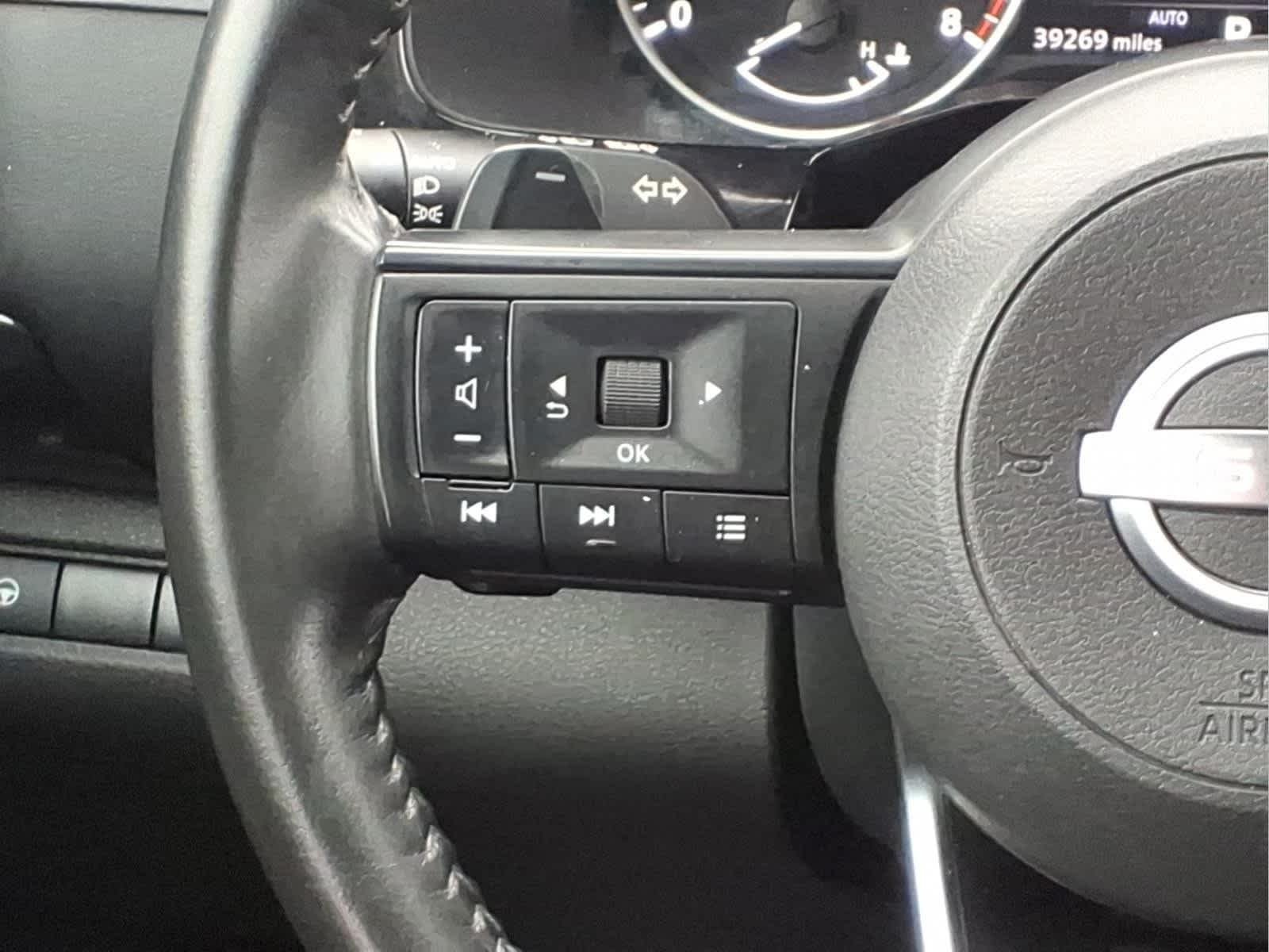 Used 2024 Deep Ocean Blue Pearl Nissan SV image 21