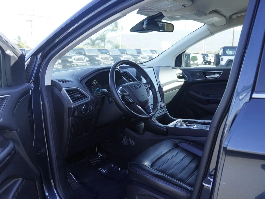 2023 Ford Edge SEL - Photo 24