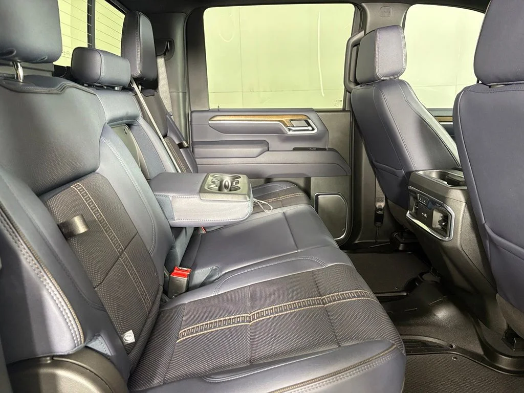 Used 2025 Gray Chevrolet High Country image 21