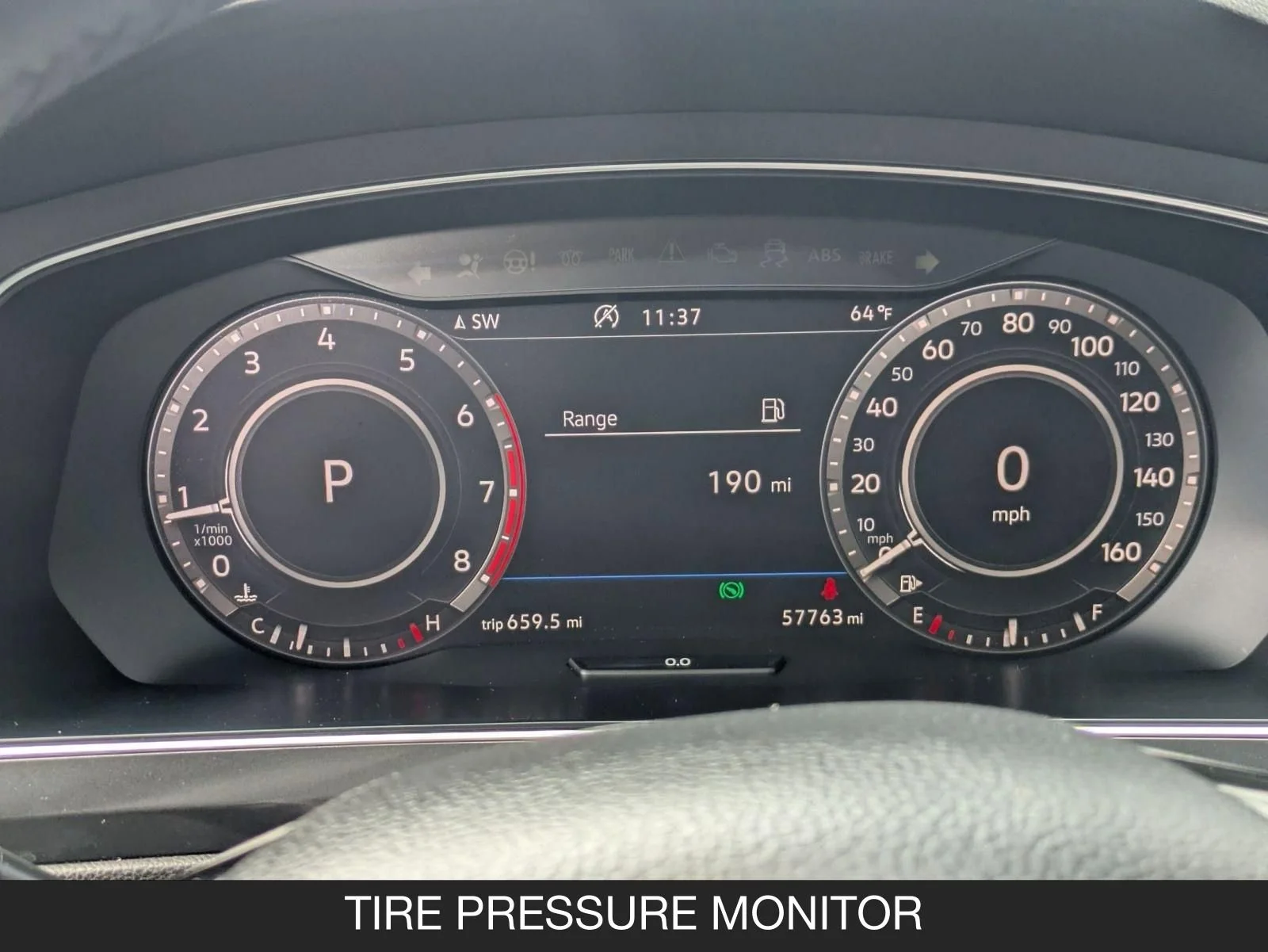 Used 2019 Platinum Gray Metallic Volkswagen SE image 20