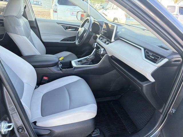 2024 Toyota RAV4 XLE Premium - Photo 28