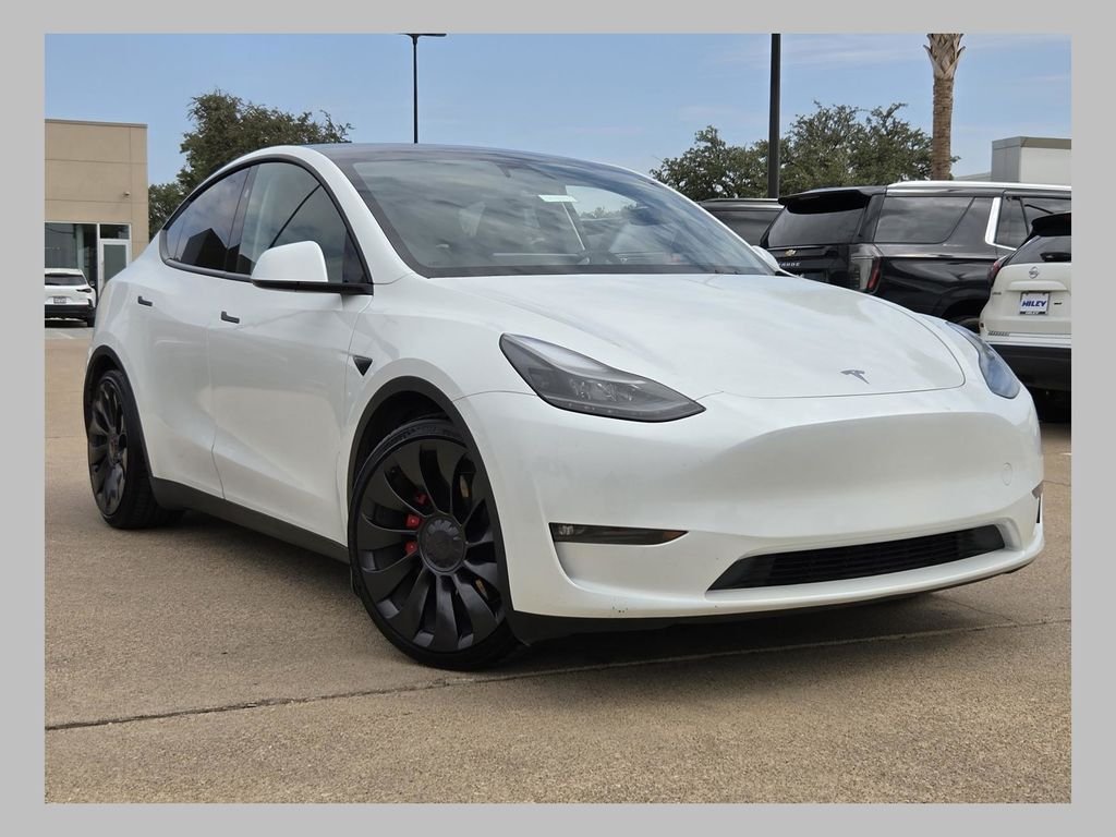 Used 2023 White Tesla Performance image 1