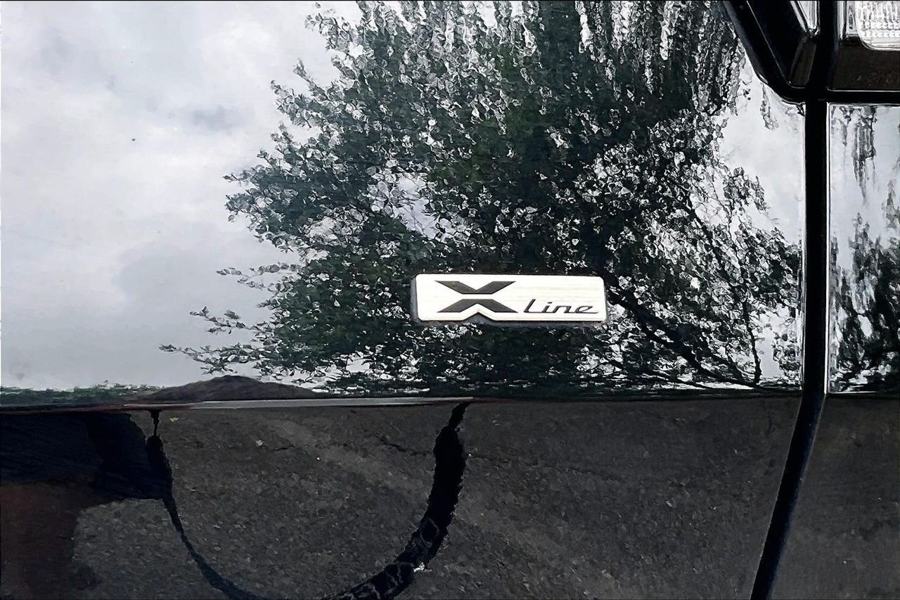 Used 2023 Black Kia X-Line image 21