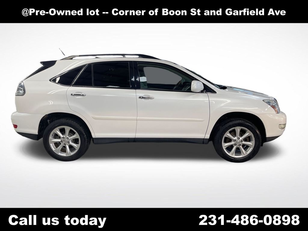 Used 2009  Lexus 350 image 6