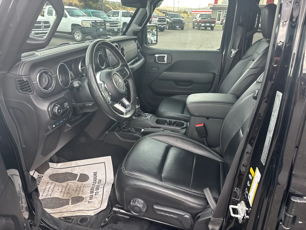 Used 2023 Black Clearcoat Jeep Sahara image 9