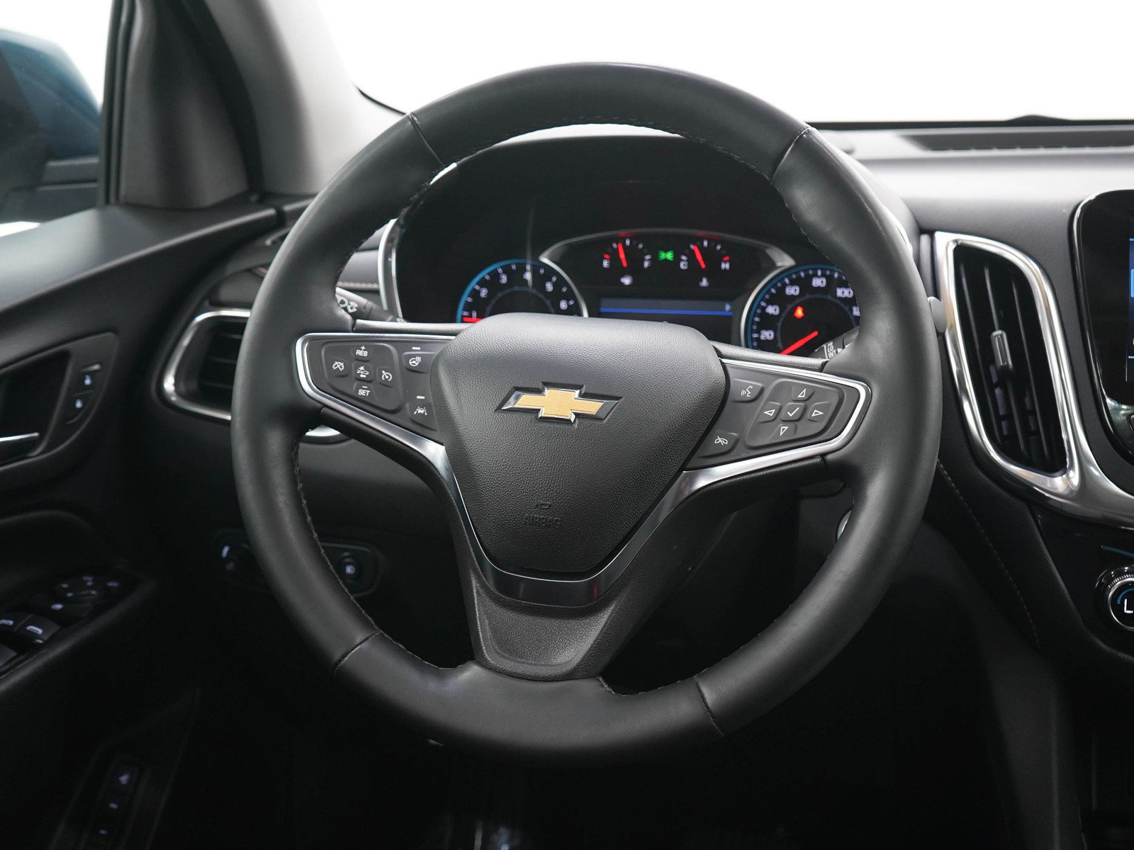Used 2024 Lakeshore Blue Metallic Chevrolet Premier image 17