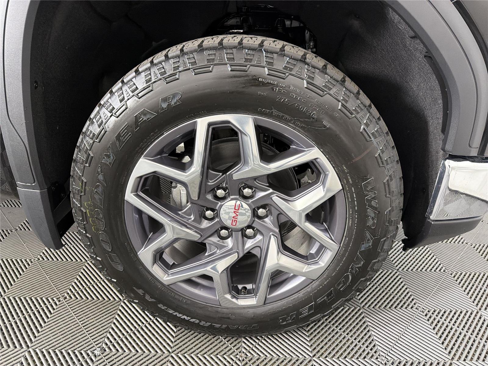 2026 GMC Sierra 1500 SLT - Photo 10