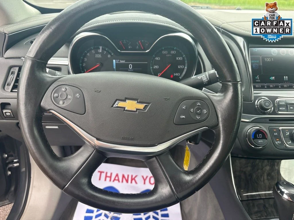 Used 2015 Gray Chevrolet LT image 19