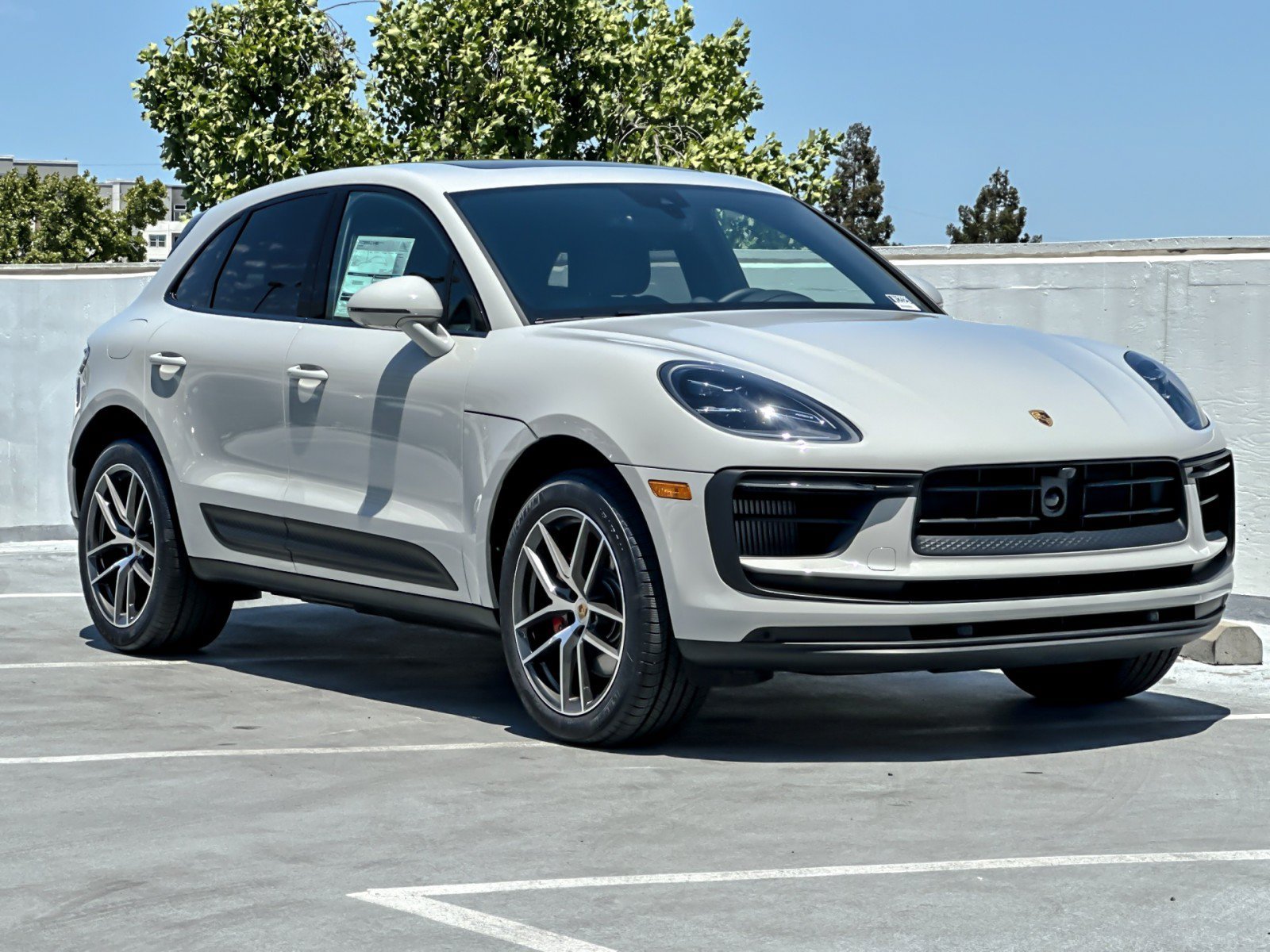 2026 Porsche Macan S - Photo 10
