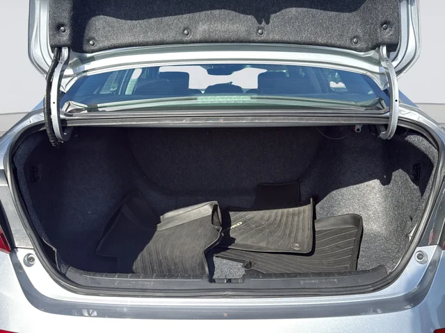 Used 2022 Gray Honda LX image 11