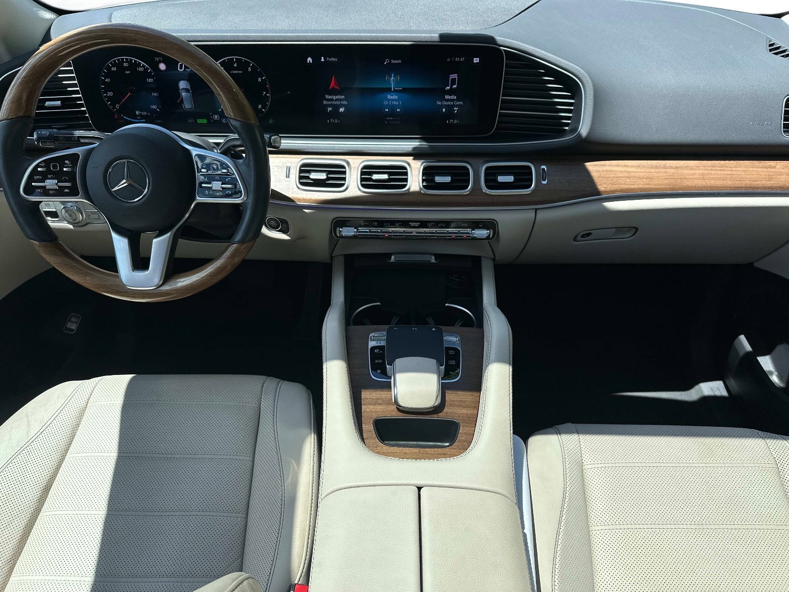 Used 2020 designo Diamond White Bright Mercedes-Benz GLE 450 image 13