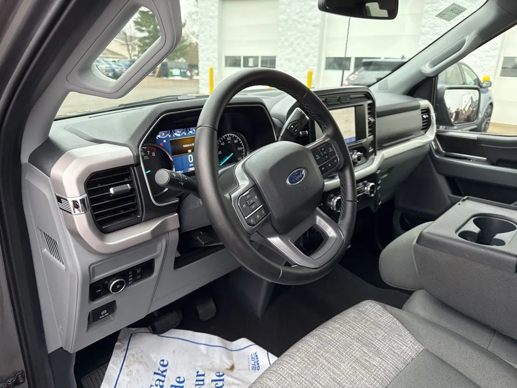 Used 2023 Carbonized Gray Metallic Ford XLT image 15