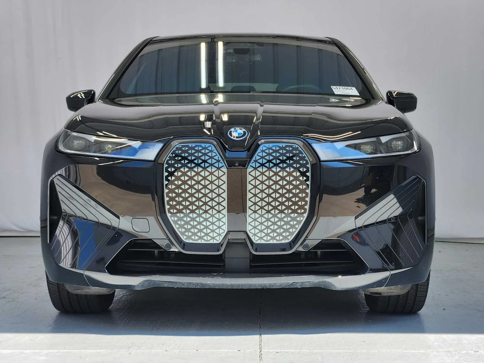 Used 2024 BMW iX Base with VIN WB523CF01RCP02151 for sale in Plano, TX