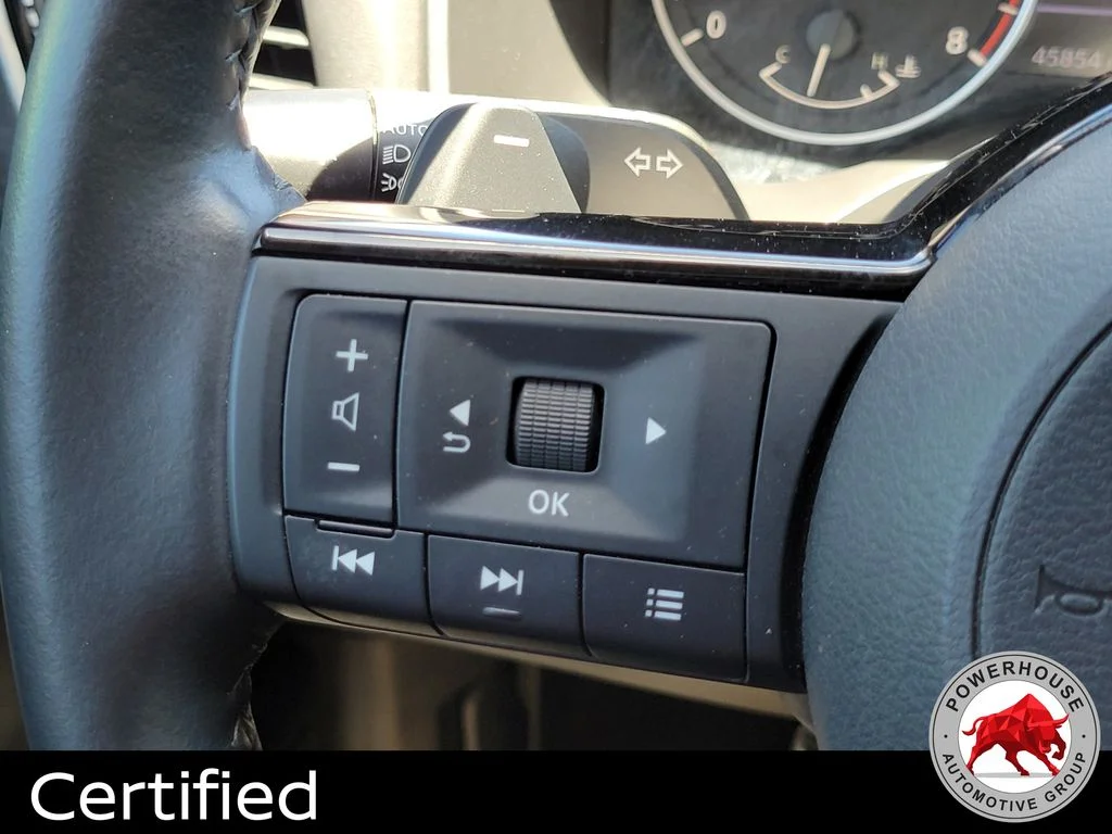 Used 2023 Blue Nissan SL image 31