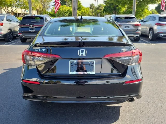 Used 2024  Honda Sport image 5