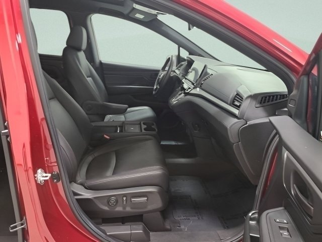 2025 Honda Odyssey Sport L - Photo 13