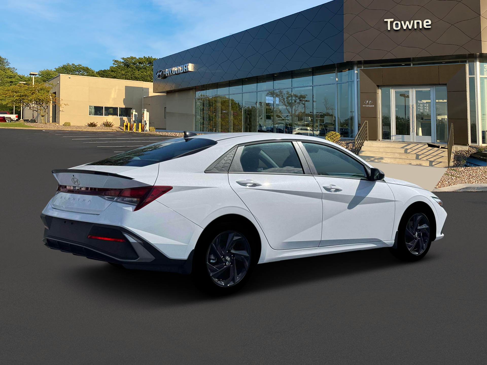 New 2026 White Hyundai SEL Sport image 8