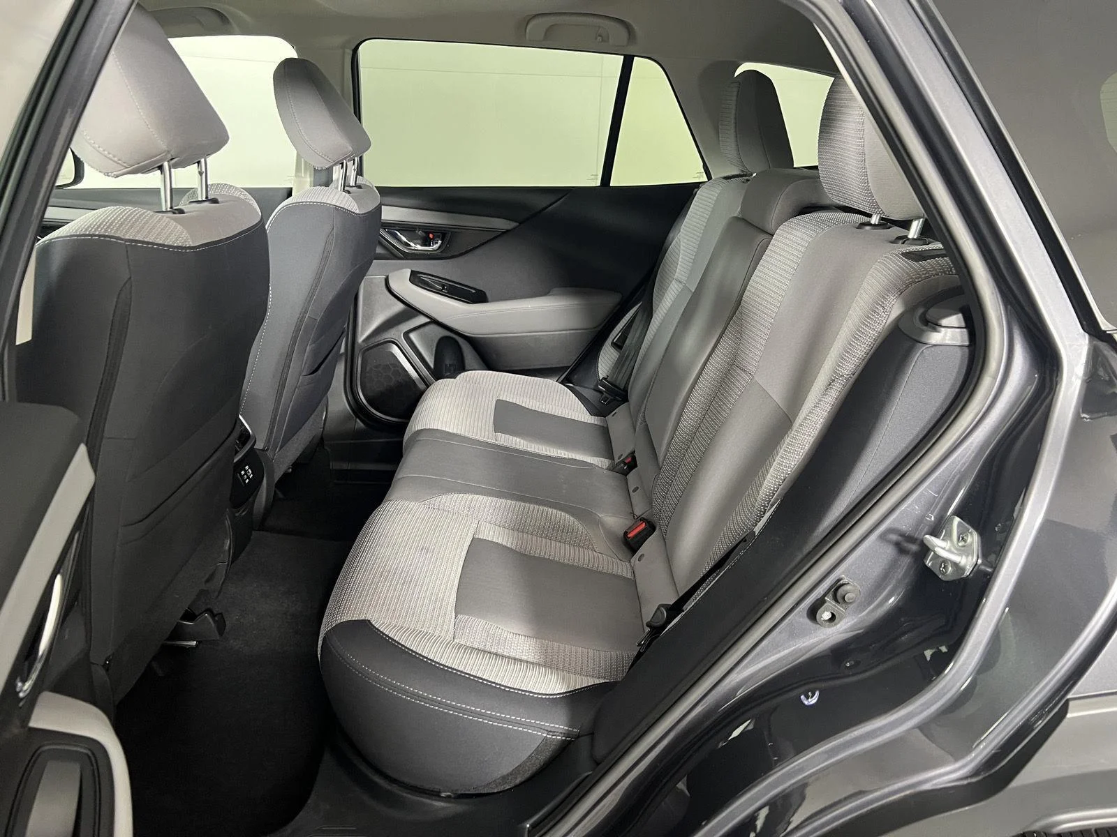 Used 2024 Magnetite Gray Metallic Subaru Premium image 42