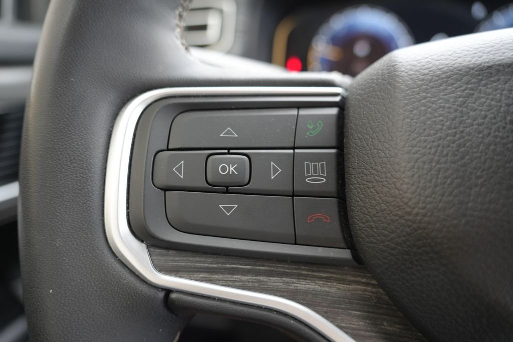 Used 2024 White Jeep Series II image 12